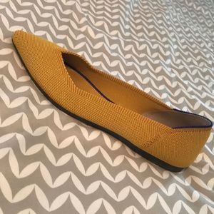 Rothy’s pointed-toe flats